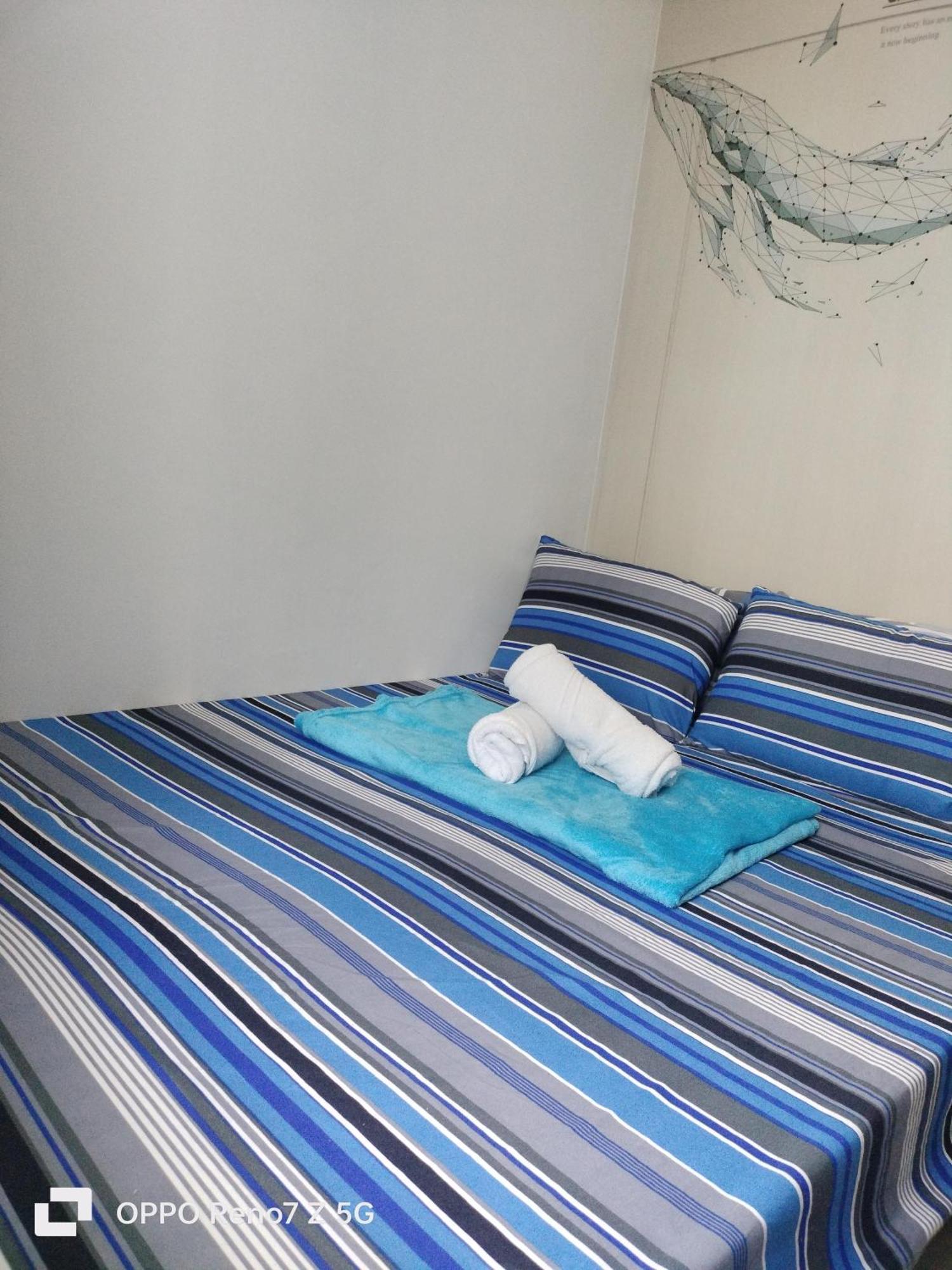 Glenda Place Aurum At Sea Residences Near Moa Пасай Екстериор снимка