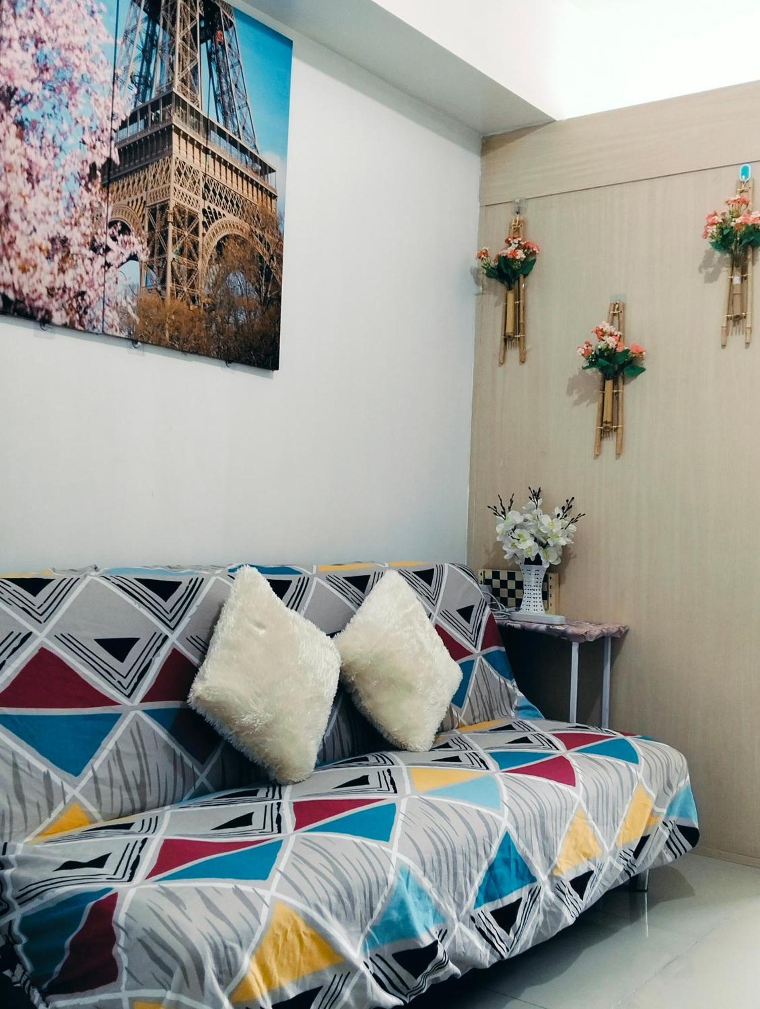 Glenda Place Aurum At Sea Residences Near Moa Пасай Екстериор снимка