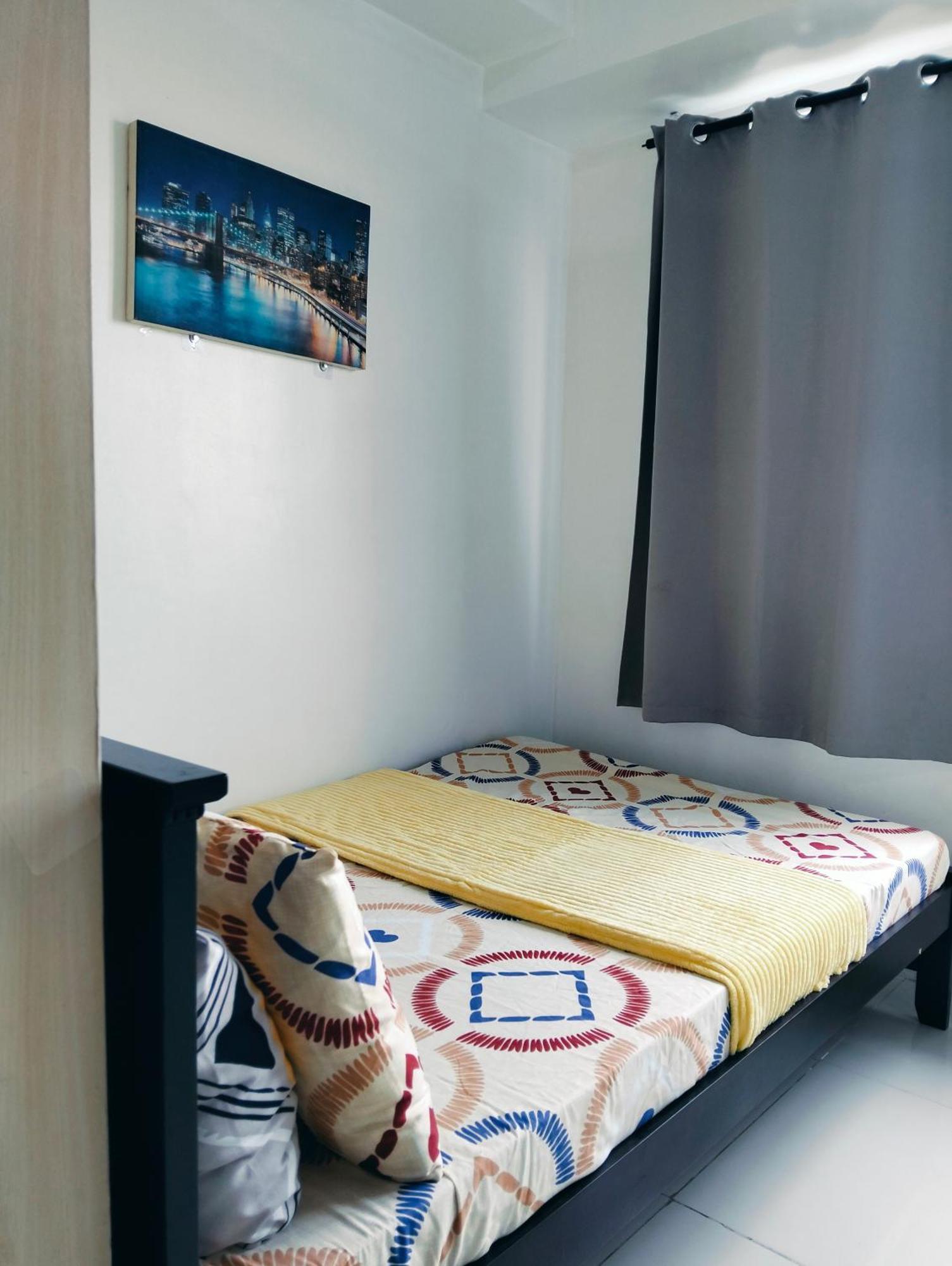 Glenda Place Aurum At Sea Residences Near Moa Пасай Екстериор снимка