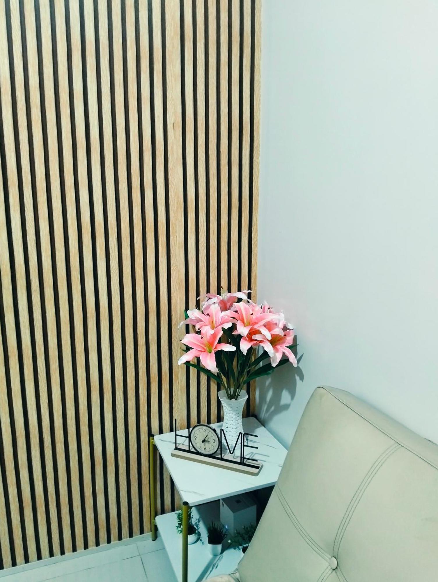 Glenda Place Aurum At Sea Residences Near Moa Пасай Екстериор снимка